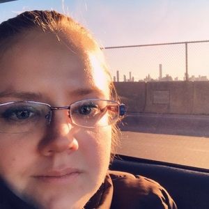 Meet your Posher, Julie